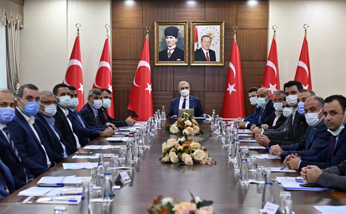 Münir Karaloğlu