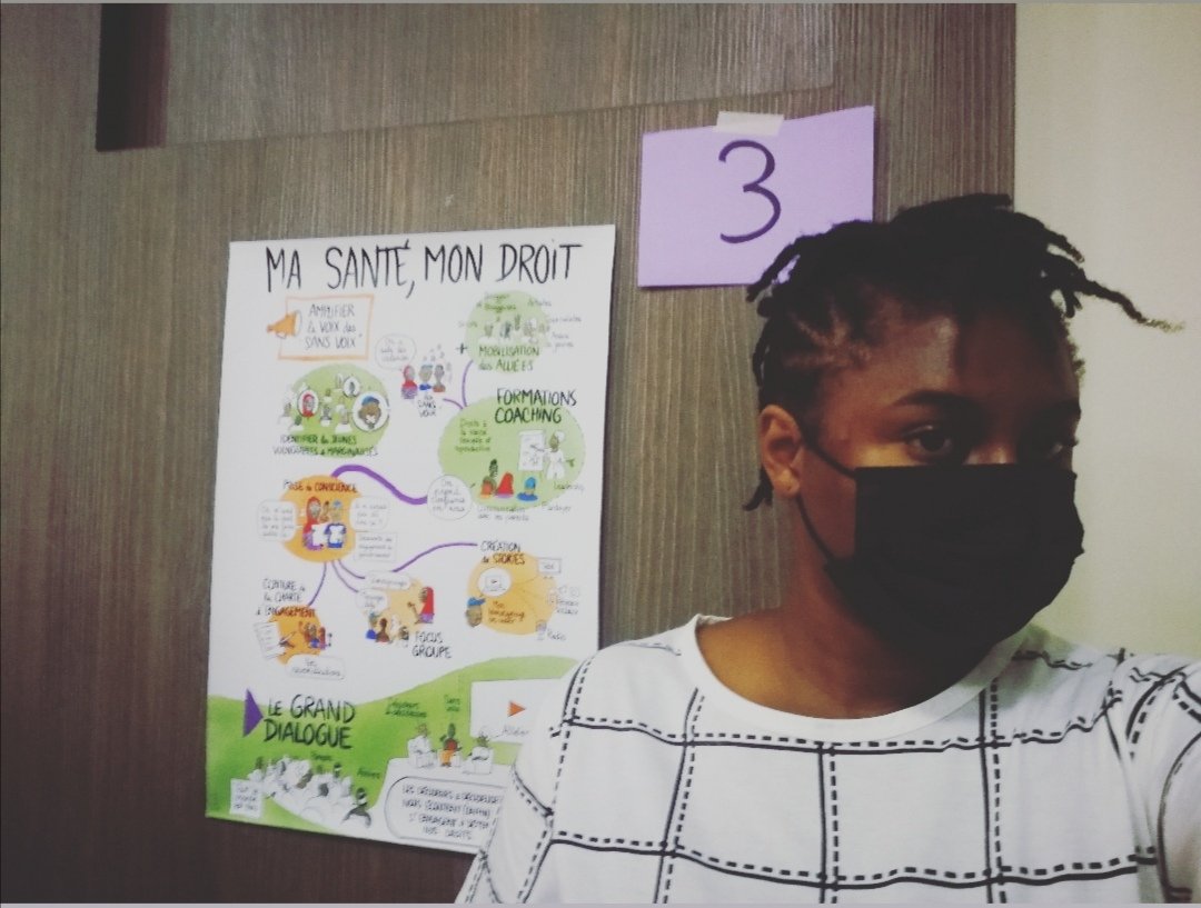 BintouMariamT's tweet photo. Atelier @Alliance_DS des associations et mouvements de jeunes sur la défense des droits et de la santé des femmes et filles en Afrique de l'Ouest.
#Alliance2021 #DSSR #ChangeLab https://t.co/ZnVHu7Myu8
