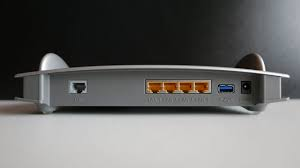 mdcnazionale's tweet photo. Modem libero anche in Italia: l’art 5, comma 1, della Delibera 348/18/CONS prevede l’obbligo per gli operatori di modificare i contratti in essere con modem imposto.  
#modemlibero #netneutrality #consumatori https://t.co/RoRtlvKnQC