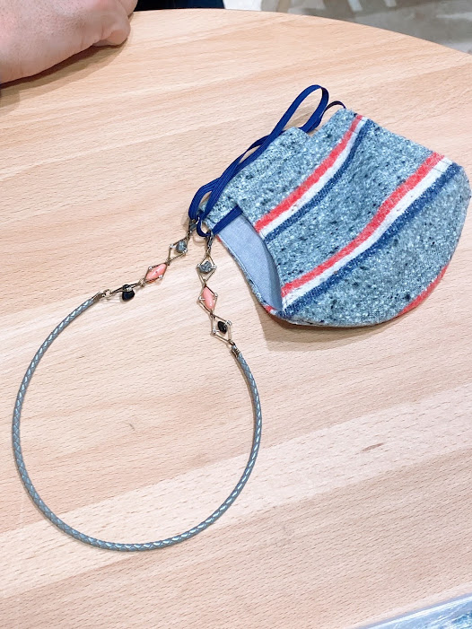 makotosamurai01's tweet image. 友達のお店 ＃沼津市 ＃ブルーウォーター 内 #2co✽で作ってもらいました。ロカビリー風？に？グレピンブラック(灰色桃色黒色)は基本でｗ ピンクの石は ＃岩下の新生姜 ♪あったりまえだで決まりでしょうが♪