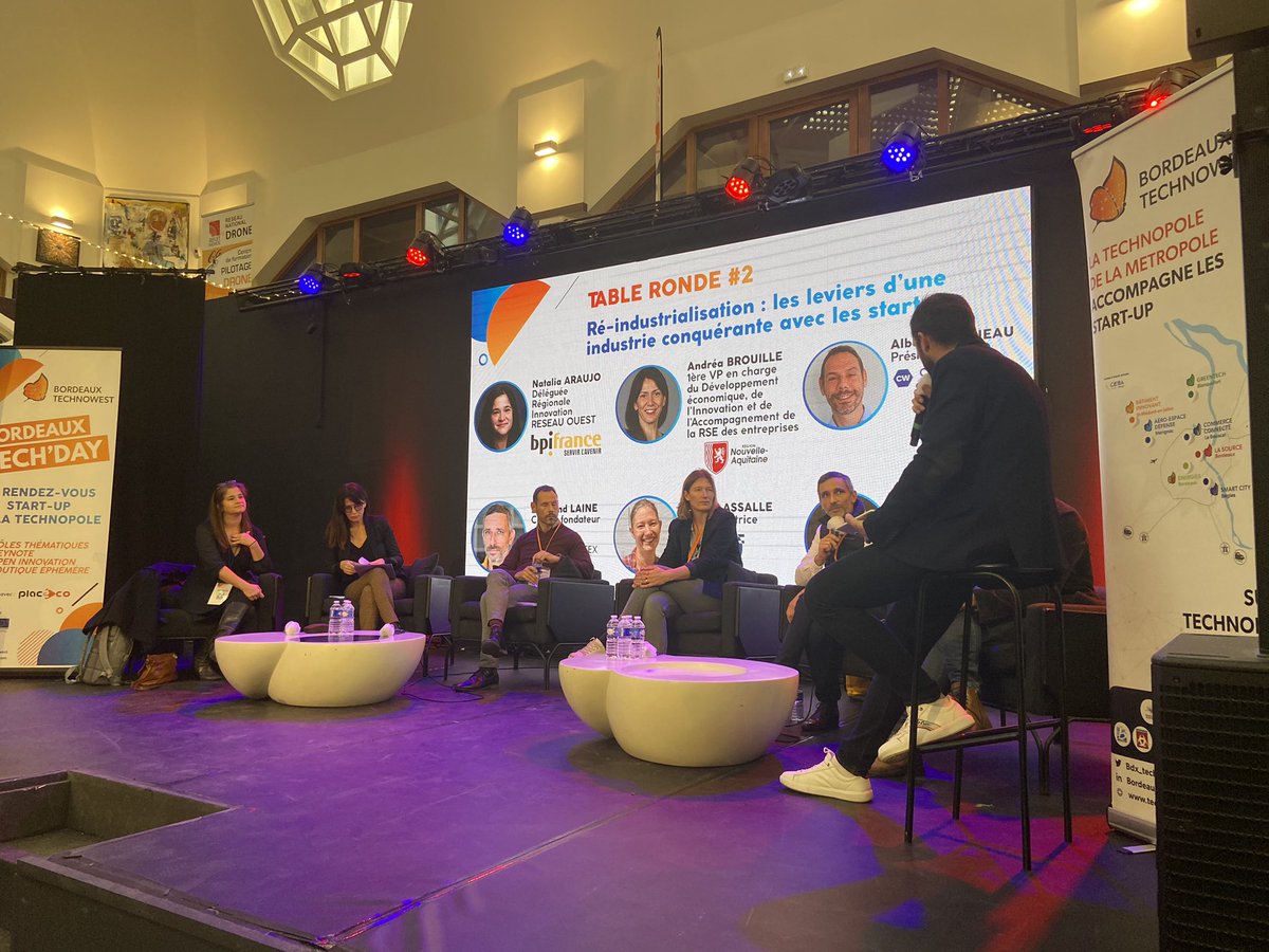 Bdx_Technowest's tweet photo. đ #TABLERONDE2 du #BordeauxTechDay : "RĂ©-industrialisation : les leviers d'une industrie conquĂ©rante avec les start-up". đŠŸ
Avec @Bpifrance, @AndreaBrouille de la Région @NvelleAquitaine, @CarbonWaters, 3ditex, @NimblBot et @GazelleTech (1/3) https://t.co/E7udS50L32