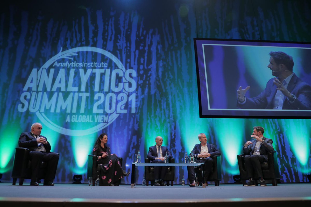 AnalyticsInsIre's tweet photo. Our #AnalyticsSummit21 has officially kicked off, with our speakers taking the stage sharing valuable insights to our audiences, both online and on the ground here at the Convention Centre. It's good to be back!🙌 https://t.co/QXRsutgmZf