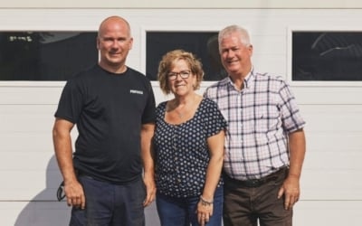 Bravo à La ferme Pouvaco qui remporte le Prix "Responsables par nature" des Éleveurs de porcs du Québec 📽️(vidéo)

lebulletin.com/elevage/la-fer…

#lauréats #environnement #porc #porcquebec