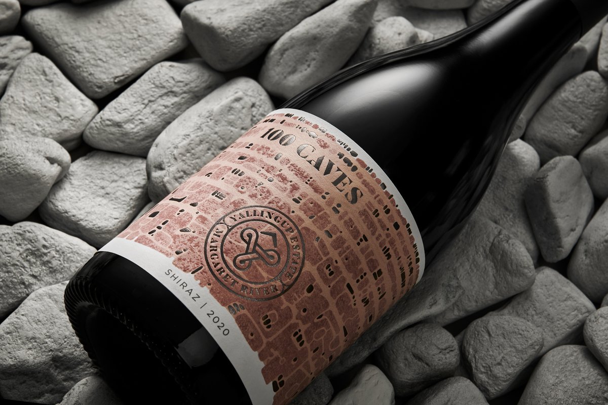 worldbrandesign's tweet photo. Harcus Design - Harcus Design Creates Packaging Design for Yallingup of Margaret River 
.
https://t.co/N17KNHlU3y
.
#wine #illustration #labeldesign #winelabel #agencydesign #branddesign #brandidentity #packagingdesign #graphicdesign #worldbranddesign #WBDSAwards #wbds https://t.co/c8wAsXqSYJ