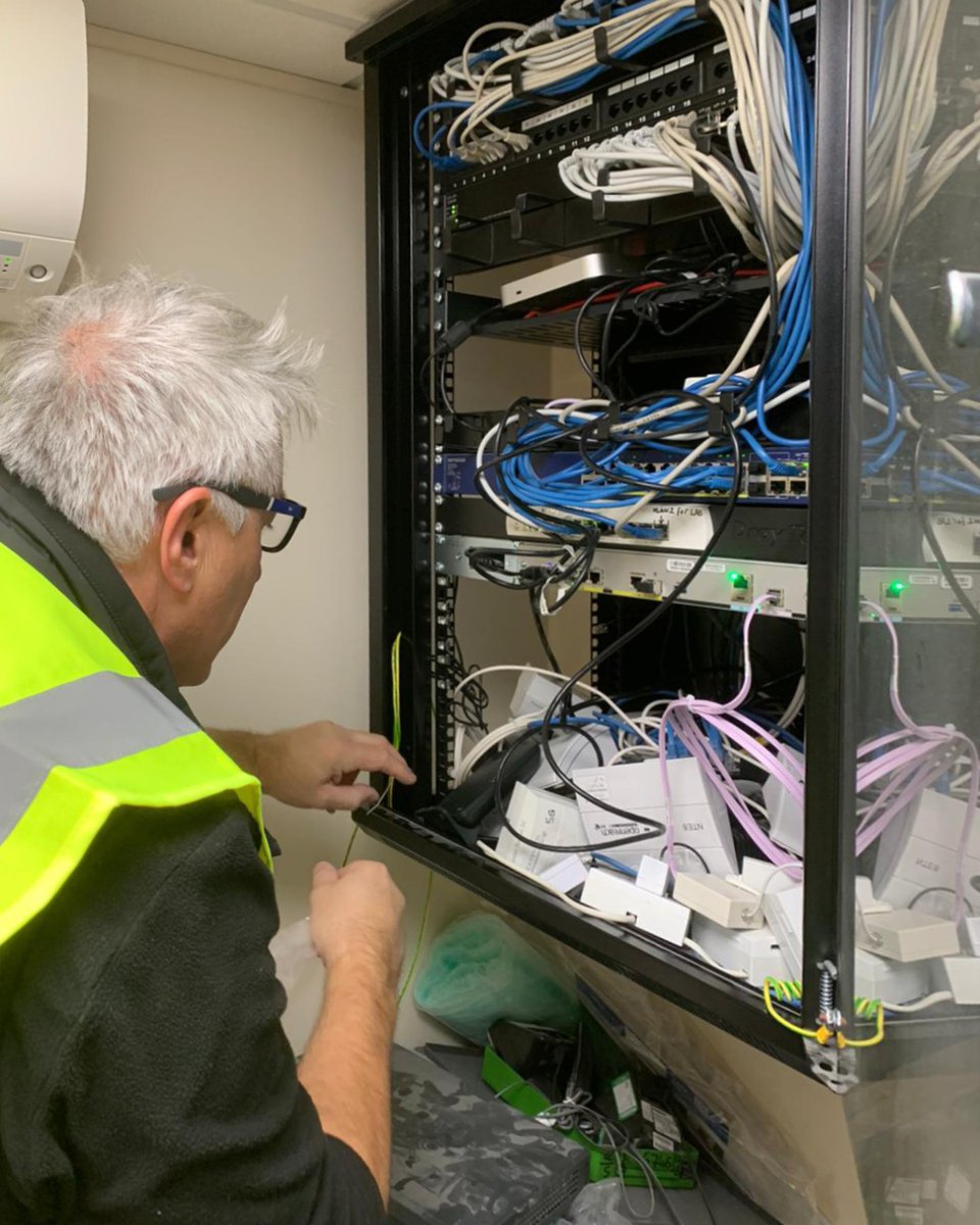 Here's Darren installing earth bonding to this comms cabinet. 

Disclaimer: The jumble of wires is not our handiwork! 🙈

For server cabinets, data cabling and more, email us!

#Bedford #Buckinghamshire  #MiltonKeynes #LeightonBuzzard  #MiltonKeynesBusiness #NorthamptonBusiness
