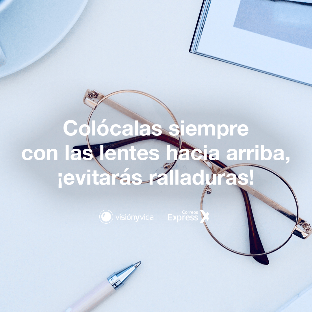 A_VisionYvida's tweet photo. ¿Tus pacientes cuidan bien sus gafas?🤓Comparte con ellos esta información, porque tan importante como llevar las gafas bien graduadas es cuidarlas y limpiarlas con frecuencia. ¡Enséñales estos consejos para mantenerlas✔️perfectas!

@CorreosExpress 
#dosojosparatodaunavida #gafas https://t.co/2fOFgF7Ryl