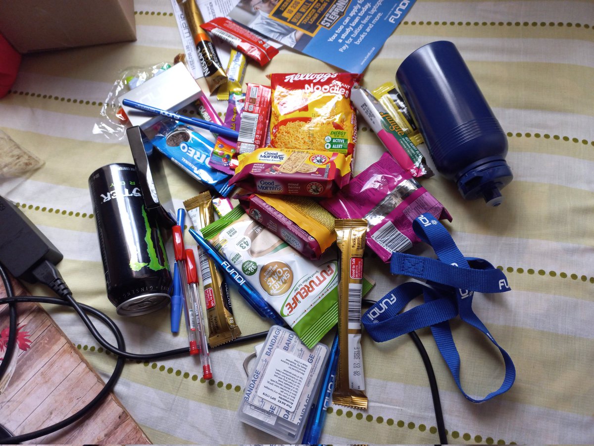 its_thuto's tweet photo. Asbonge @Official_FUNDI For The Exam Care Package, I Really Appreciate It❤
#Fundi Ke #Sterring https://t.co/wiNvQqRkrC