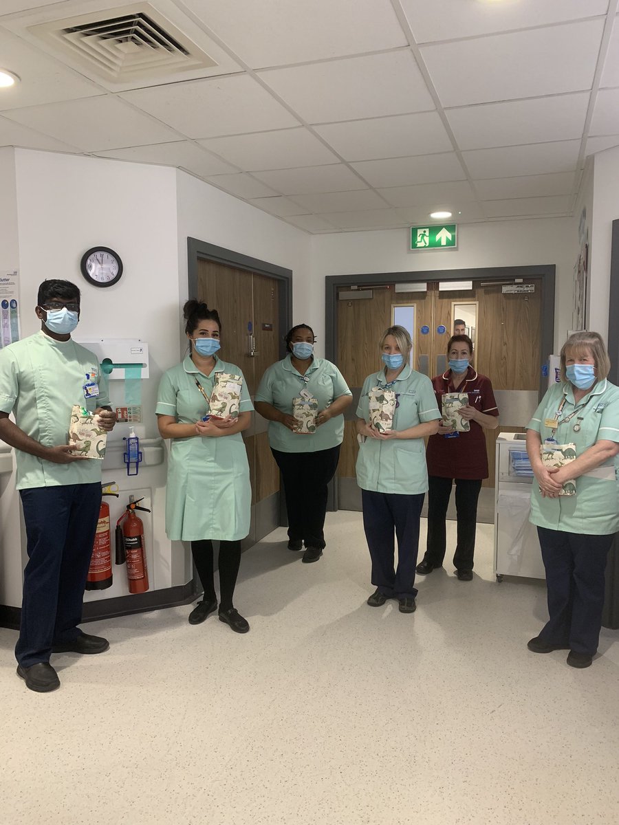 MVCcmft's tweet photo. Celebrating Nursing Support Workers day with our amazing team 🎈 #NursingSupportWorkersDay https://t.co/jnUETsgY8r
