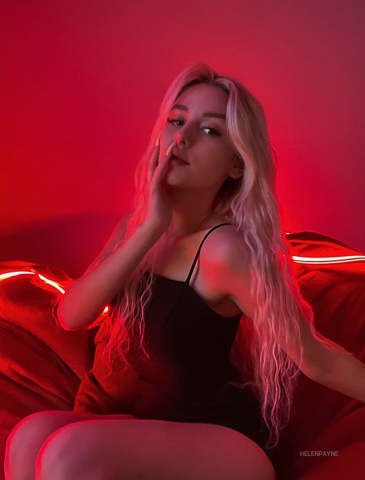 Camfornication's tweet photo. Wanna see me now ? Just come >>> https://t.co/ZQBL2iFTtI

 #hot #live #camgirls #phonesex #sexhookups https://t.co/B9o8uTKkMV