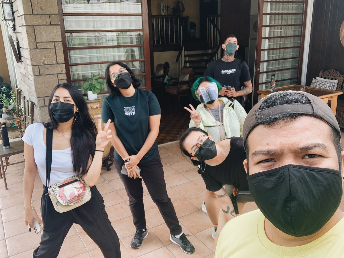 lovesbagnet's tweet photo. YUNG HAGDANAN PATI YUNG SAHIG AND PINTUAN GWDKKSJDJAJJSA OH GOD https://t.co/m1uKhuyqJe