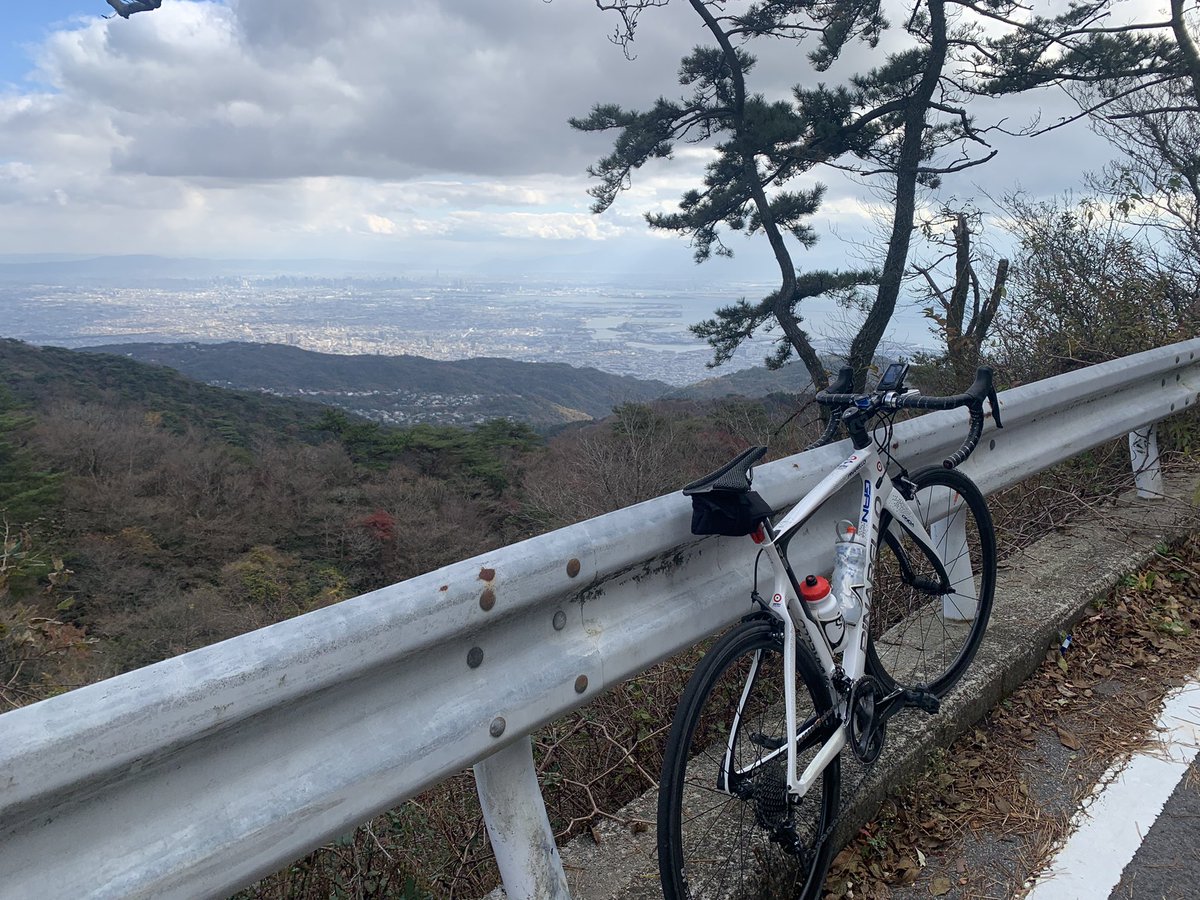 Carefreerider's tweet photo. 初めて登ったけど、皆が登りに来る訳だ‼️ https://t.co/fuwz32eqTv