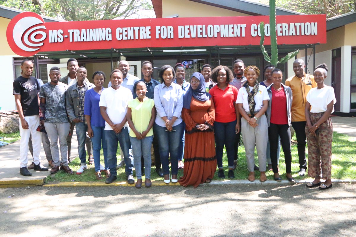 MNjumali's tweet photo. "An investment in knowledge pays the best interest" Early today Interns from @go_vegetables visited @MSTCDC for #training on @youthhub, #organic vegetable garden,&amp; agriculture economy. It was a fantastic day.
@go_vegetables 
@RugalemaG 
@saraezrateri 
@MSTCDC 
@CatherineMossi https://t.co/Y5SJVL3hDG