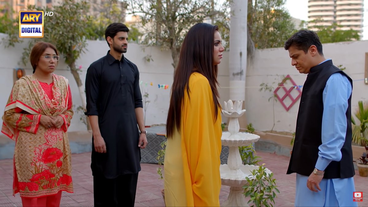 MediaSpringPk's tweet photo. Aimal and Aiza lose the roof over their heads in Benaam
#BENAM review 👇
https://t.co/i6BHrhIQLf https://t.co/vidn7l2iIN