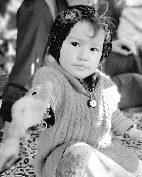 Dede tutuklanmış.."
Yayın yasağı getirilmiş,
Yasak değil "yasa" getirin.
O pis elleri ile, o pis duyguları ile çocuklarımıza, kadınlarımıza, hayvanlarımıza dokunan, öldüren herkesi idam edecek, caydiracak bir YASA getirin yasak değil.
#müslüme
#mügeanlı