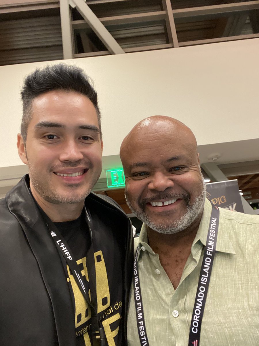 DarwinReina's tweet photo. So honored to meet great filmmakers @blackplusplus and the one and only Hollywood Actor @terenceberniehines
Let’s do this @sheepishfilm
#amazing #bitemykitchen #PleaseForgiveMe https://t.co/uDieSIY4Xp
