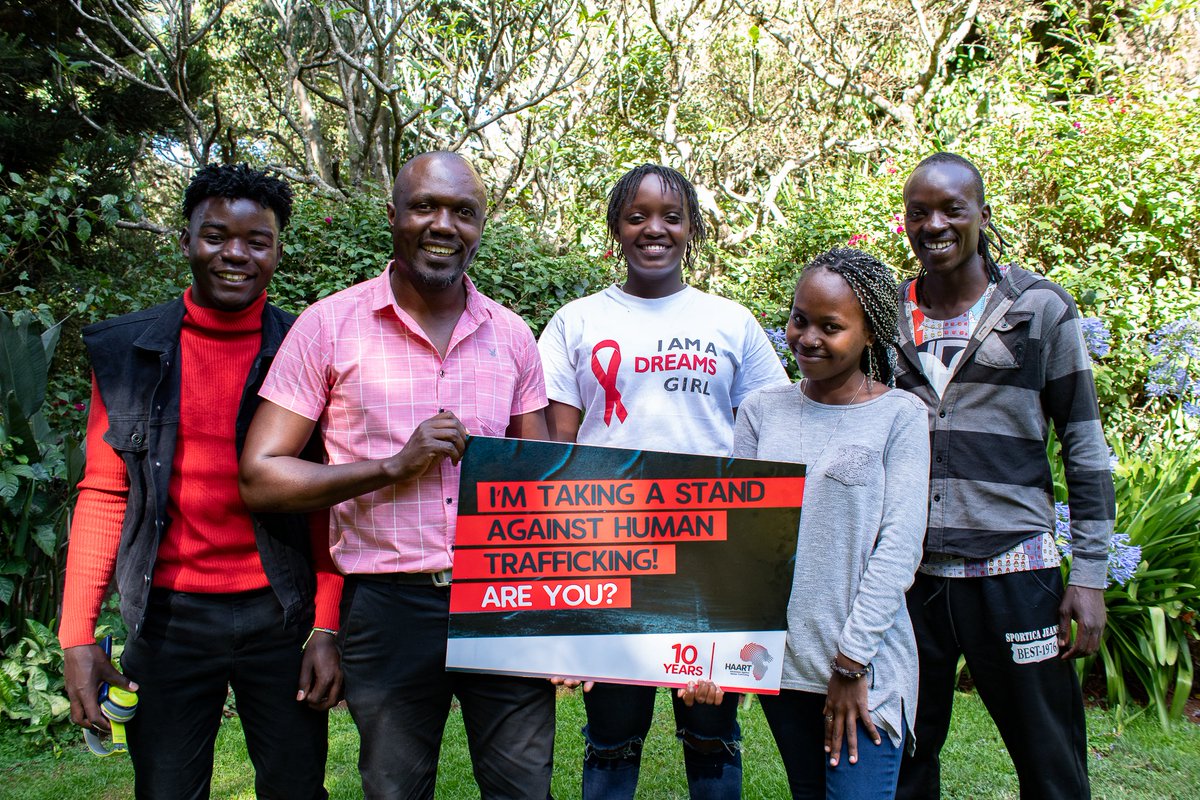 HAARTKenya's tweet photo. This is the
@MaonoAfrica Center For Transformation joining our Campaign on #10YearsofHAART as we #fighthumantrafficking
You are an amazing team of artists. Thank you for your support!
Make a donation > https://t.co/RLP4kOQmVj https://t.co/icA0hI0T9q