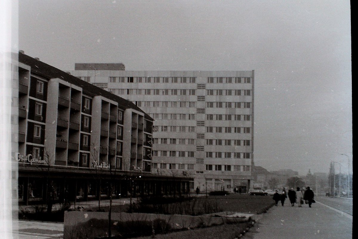 Bausituation_DD's tweet photo. #Dresden
Reitbahnstraße
um 1967 https://t.co/ukhp3BYSUB