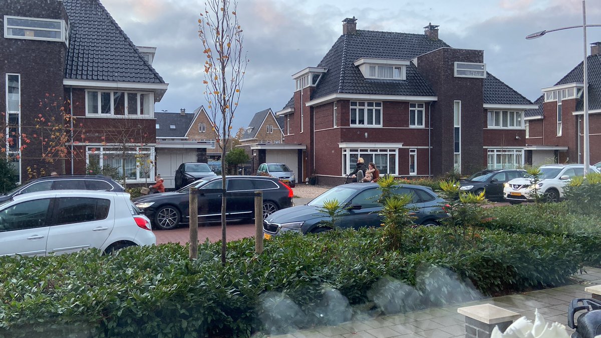 De dagelijkse file staat weer op de koningsspil <a href="/Zuidplas/">Gemeente Zuidplas</a> wanneer wordt altijd ondernomen op deze gevaarlijke verkeerssituatie?