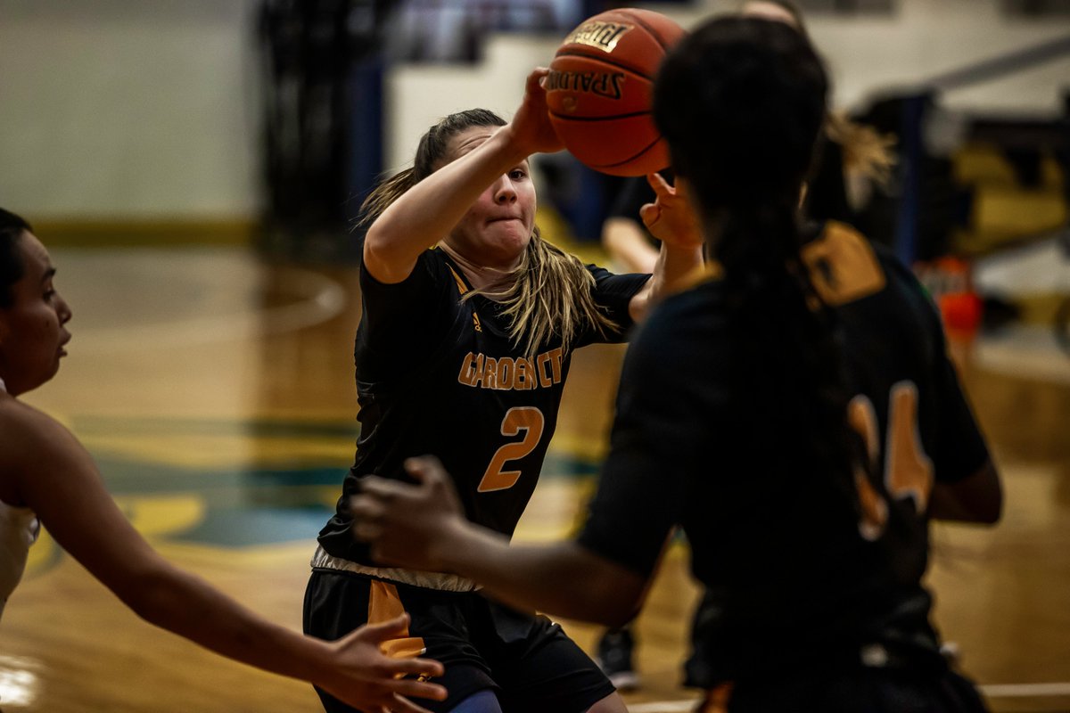 Kealani Neves and Alexis Smith combined for 43 points in Garden City's 23-point win over Trinidad State on Monday night. 
-Recap: gobroncbusters.com/sports/wbkb/20…