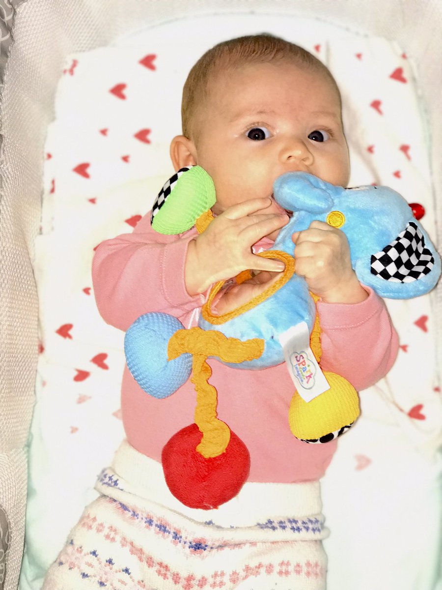 MrsDocJ_'s tweet photo. Today miss Avery is 3months. She’s def a firecracker n gets hangry just like her daddy @DocJLIVE . She’s reaching for toys, loves looking at mirrors, n tummy time is still a work in progress

We are hoping the colic is going to come to an end soon so she can enjoy life even more https://t.co/mOsgJjR4j6