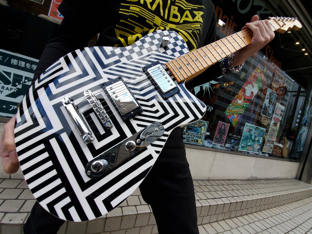 espcustomshop's tweet photo. 【商品情報!】メタル一直線加賀です!Reverend Guitars JENN WASNER SIGNATUREが入荷!ステージ栄え抜群のイカしたデザインっすねぇ!シンプルで使いやすいコントロールでド派手なプレイをかましちゃいましょ!!
https://t.co/MEdvqIUidg
#レバレンドギター #楽器 #梅田 #JennWasner https://t.co/eIidD2owzb