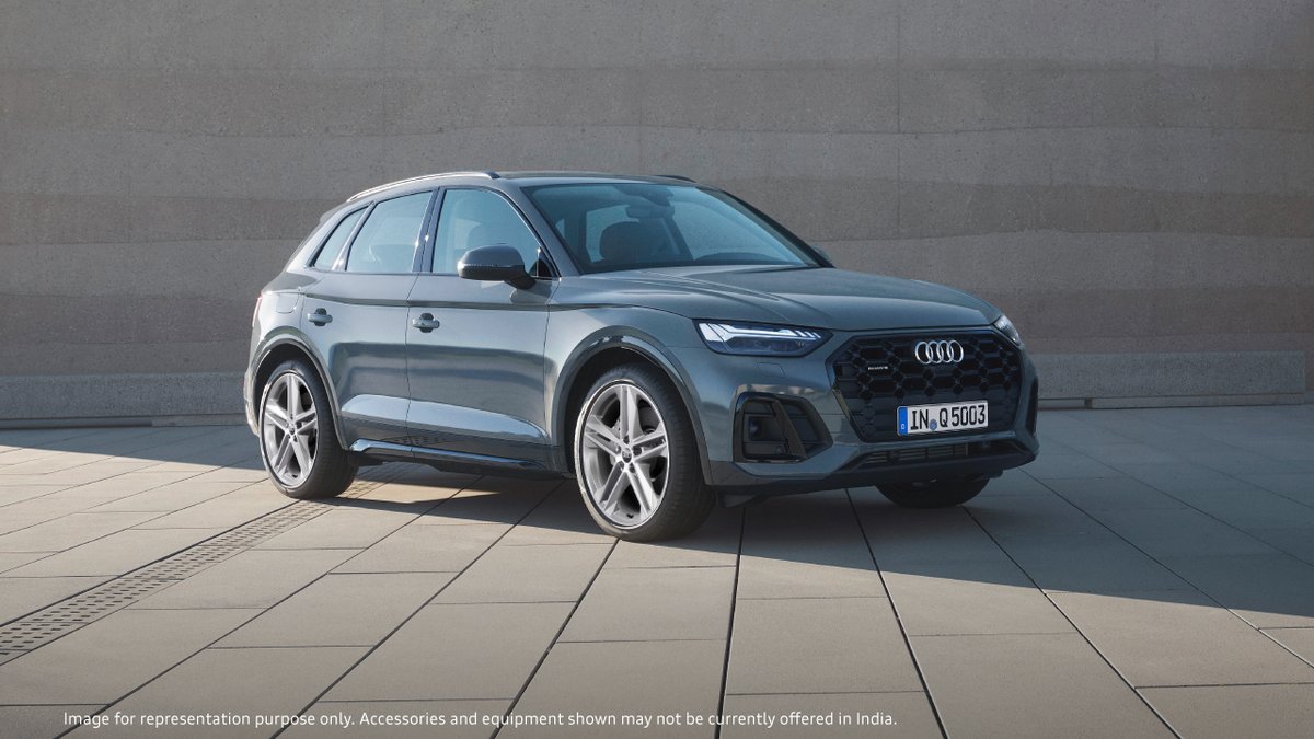 Some see striking lines.We see a thrilling evolution.
The Audi Q5 with the power of #quattro  
#FutureIsAnAttitude