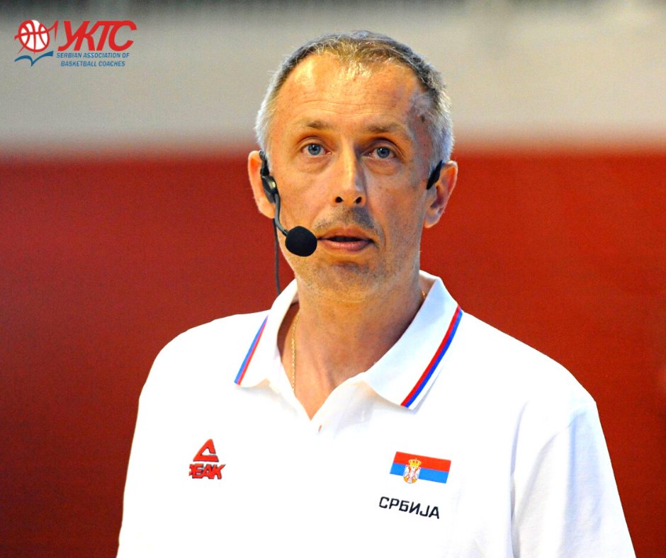 youtu.be/VOGQfMY968g
EKSKLUZIVNO na našem YOUTUBE kanalu, CELO PREDAVANJE! 
👉Odbrana preuzimanjem na pick&amp;roll-u.
➡️Milan Tomić u hali Ranko Žeravica u okviru BCB 2019.