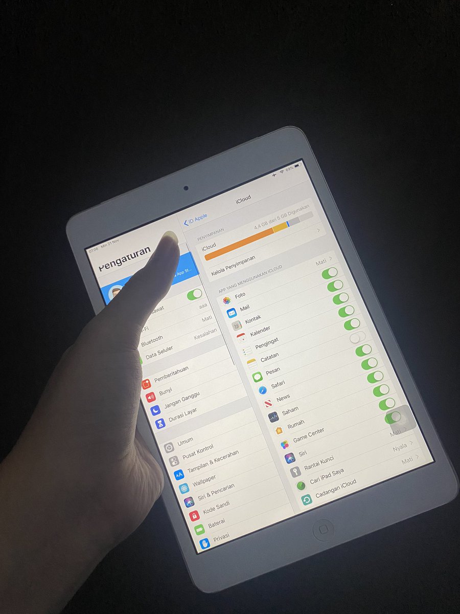 Galaliell's tweet photo. Di jual ipad mini 2 32gb wifi
Kondisi bypass premium
Bisa login icloud
Fungsi semua nya normal
Bebas nyala mati
Batre health 98%
3utools 100%

Jual 1.500.000
Bisa shopee
#jualipad #zonauang #jualipadsecond #ipadsecond #ipadmurah #jualipadmini https://t.co/BjfDrgd2ZI