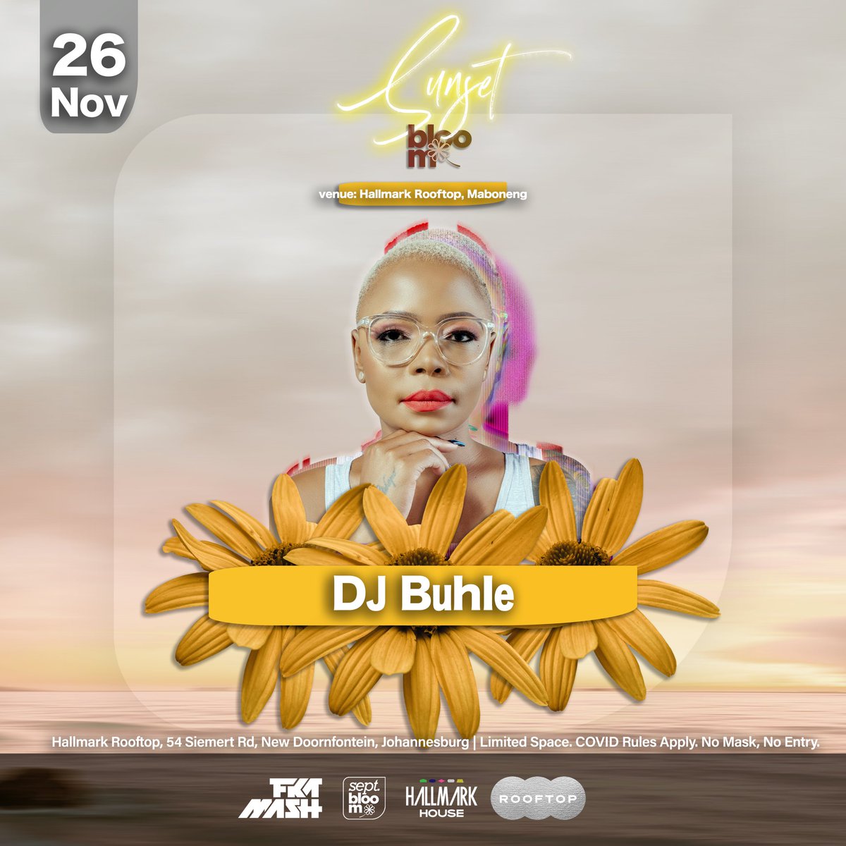 RealFkaMash's tweet photo. We got one of my favourite DJs (and quite honestly one of the best SA has to offer) on the line up for this coming Friday @DJ_Buhle
She will be joining us at #SunsetBloom alongside @LemonnHerb @enoonapa @D_PhaultSA and myself.
Tickets available here: https://t.co/Tpvycw7vGY https://t.co/BegySLdJOB