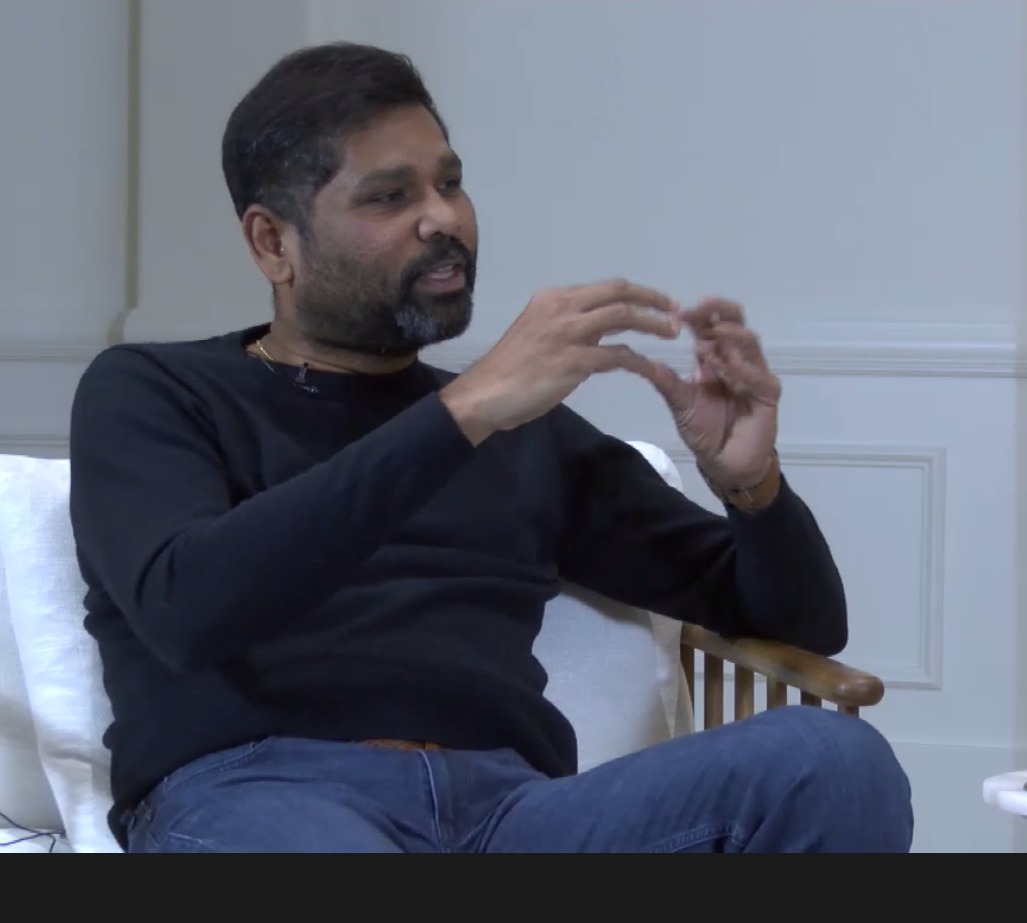 3897giri's tweet photo. Scale-up Master Class with @mrgirish anna ! Giving his wonderful knowledge on Scaling up a Start-up ! You always inspire lot of people sir ! The common notches between you and me is 1.Rajinikanth 2.Startup ! Thanks for your inspiring words โค๏ธ
#MasterclassWithG https://t.co/4xWxxuEUmX
