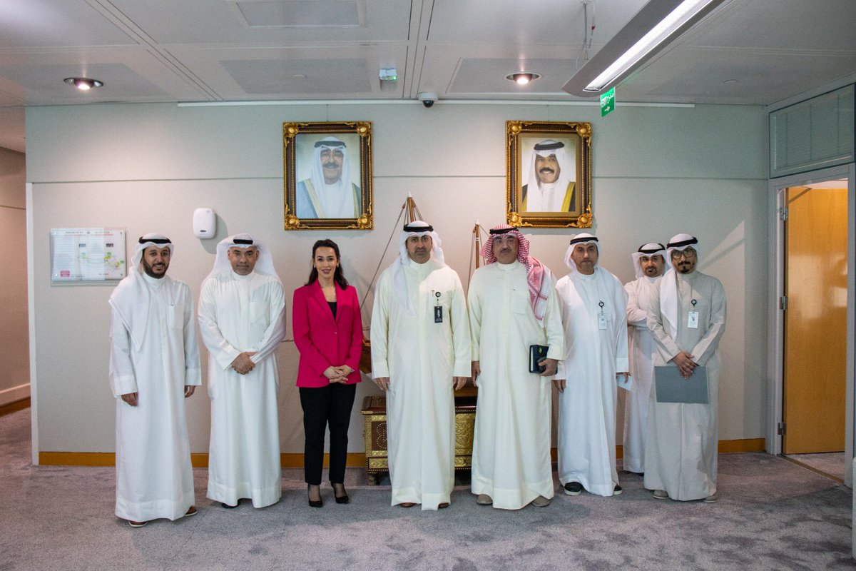 ksspkuwait's tweet photo. جانب من توقيع مذكرة التفاهم بين الجمعية و وزارة النفط #التخطيط #تحسين #الكويت #العمل_الحكومي https://t.co/VJsiiMEP4l