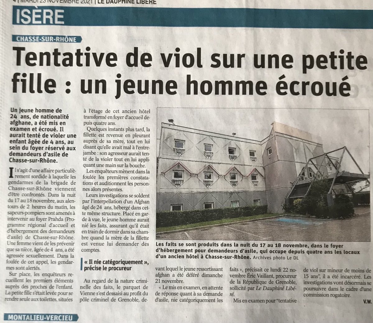 HennriH's tweet photo. Afghan d’émondeur d Asile ?? https://t.co/HZSPJ56vF1