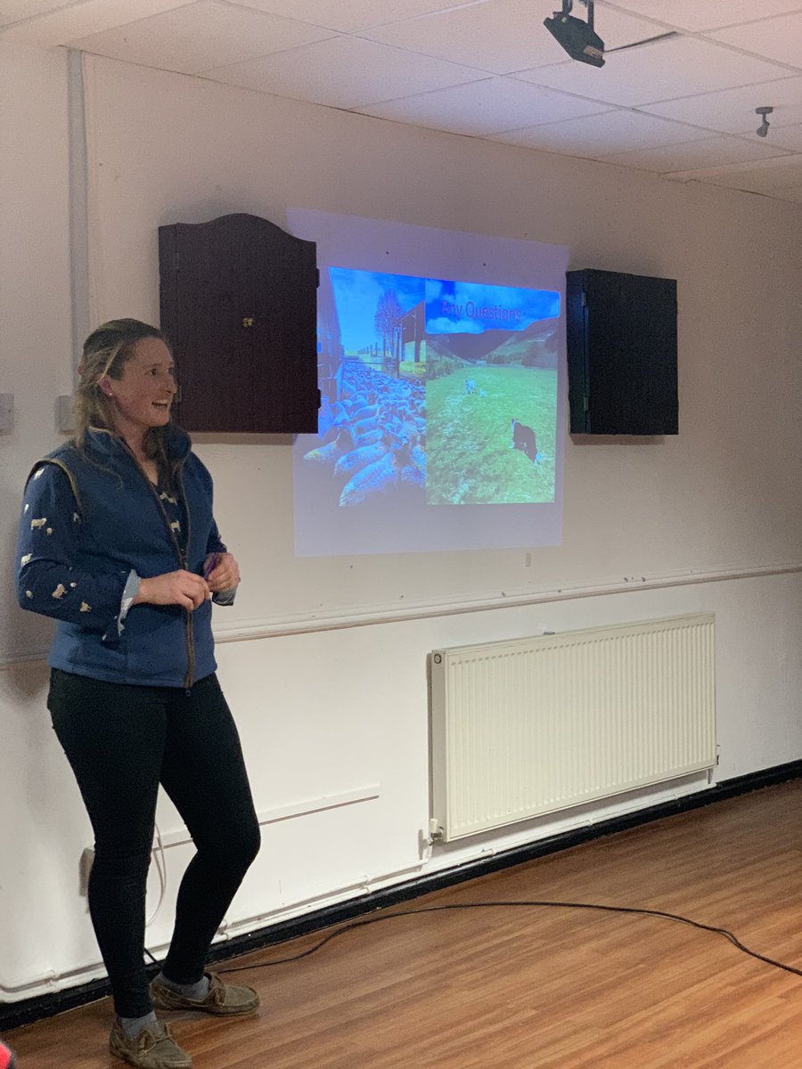 Jacob_cwmrisca's tweet photo. Brilliant talk from the one &amp; only @shepherdess23 at @BridgendYFC club night yesterday evening. Over 100 people in attendance 🤯 Highly recommend hearing her story 💪🐑 #Sheep365 #YFC https://t.co/LrSma4kQCn