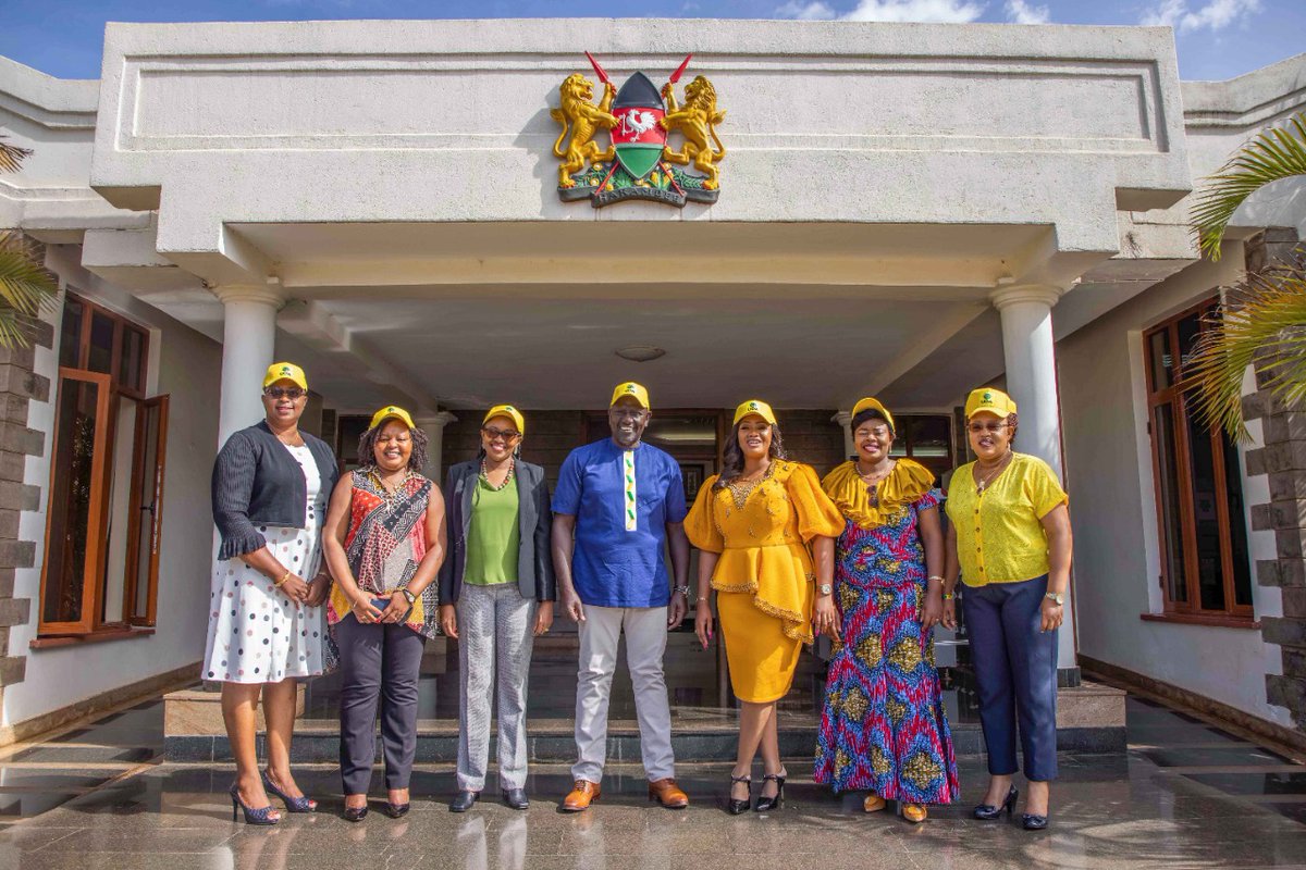 WilliamsRuto's tweet photo. Welcome back home. @Cate_Waruguru https://t.co/9pYPEARP0o