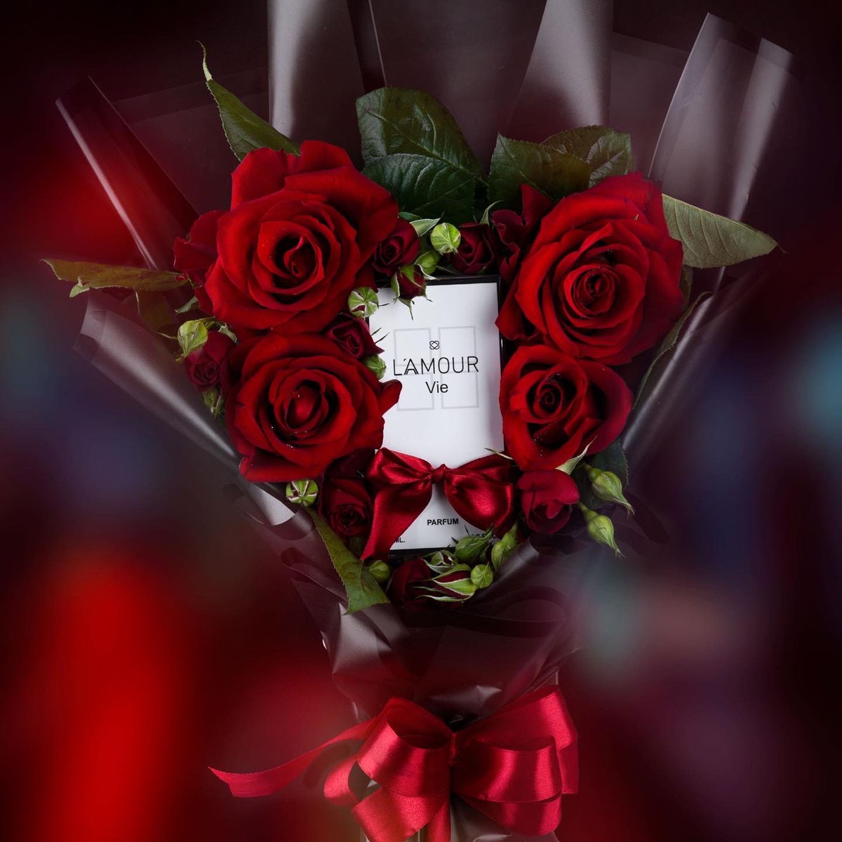 lamoursau's tweet photo. باقة لامور للإهداء متوفره حاليا في مدينتي الخبر والدمام ♥️. #الخبر #هدايا #الدمام https://t.co/9JHwZxtbxy