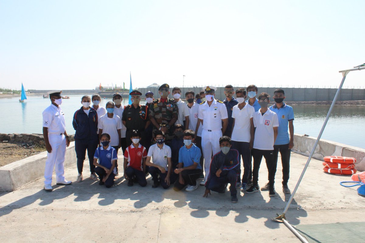 NCC_Dte_Gujarat's tweet photo. Maj Gen Arvind Kapoor, ADG,NCC Dte Guj vis 
Watermanship Trg Center,Valsura. NCC cdts demonstrated EP Sailing,whaler Pulling &amp; Kayaking. ADG appreciated the enthusiasm &amp; motivated cdts to excel in watermanship. 
@defencepro_guj
@hq_dg_ncc
@cmoguj
@raghavjipatel
@hq_jamnagar_group https://t.co/4mD6ZdNgyP