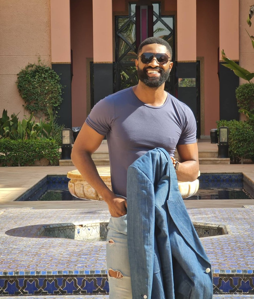 RicHassani's tweet photo. Good afternoon guys, how's ur day going? https://t.co/8gUZom9ZeN