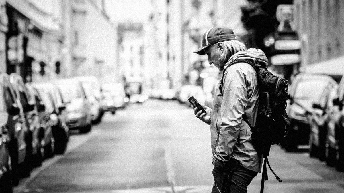 lostinstreets_'s tweet photo. @muhammadljunaid @ArtandLovePhot1 🖤🤍 https://t.co/abgKZ9STad