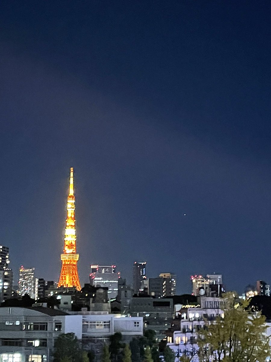 jun_12345_'s tweet photo. 綺麗な夜景見るのが好きなんです🥺 https://t.co/RuHQoSbOYS