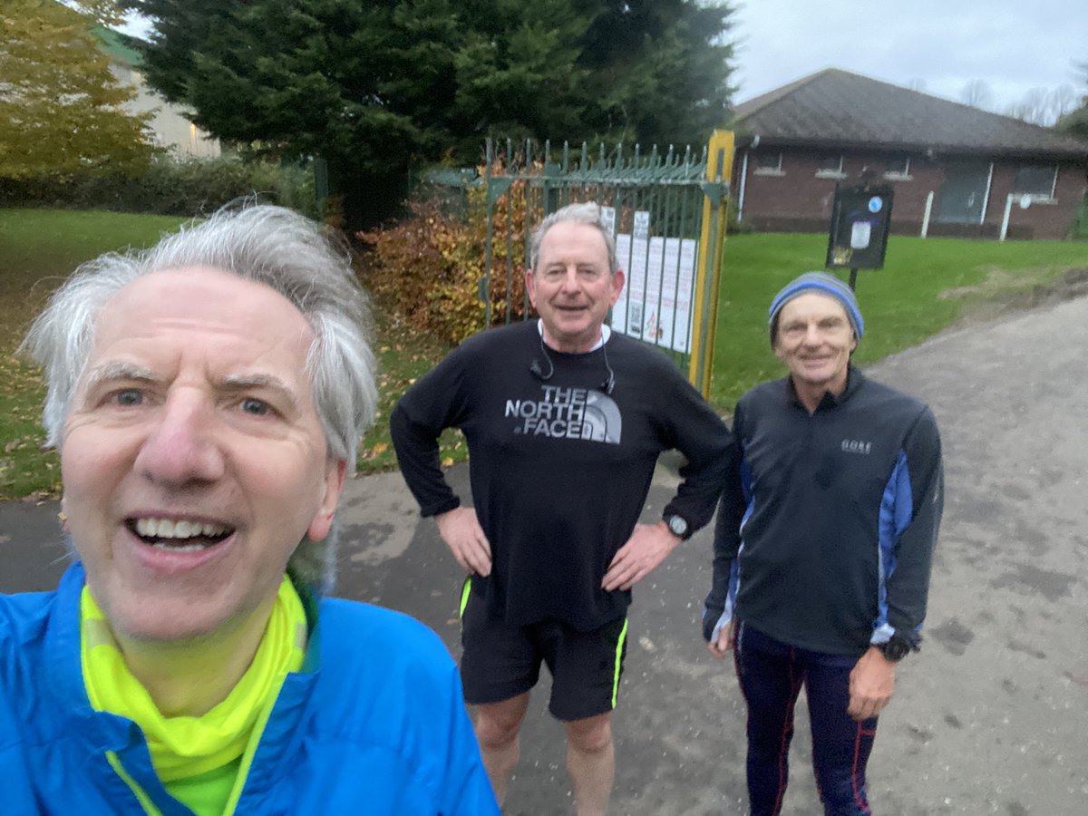 newbelfast's tweet image. Maidin mhaith. Checking out proposed new Park Run Stranmillis route incorporating new bridge with Park Run supremo Matt Shields &amp;amp; bumped into Dennis @DenisTheMurph 🏃🏻🏃🏻🏃🏻