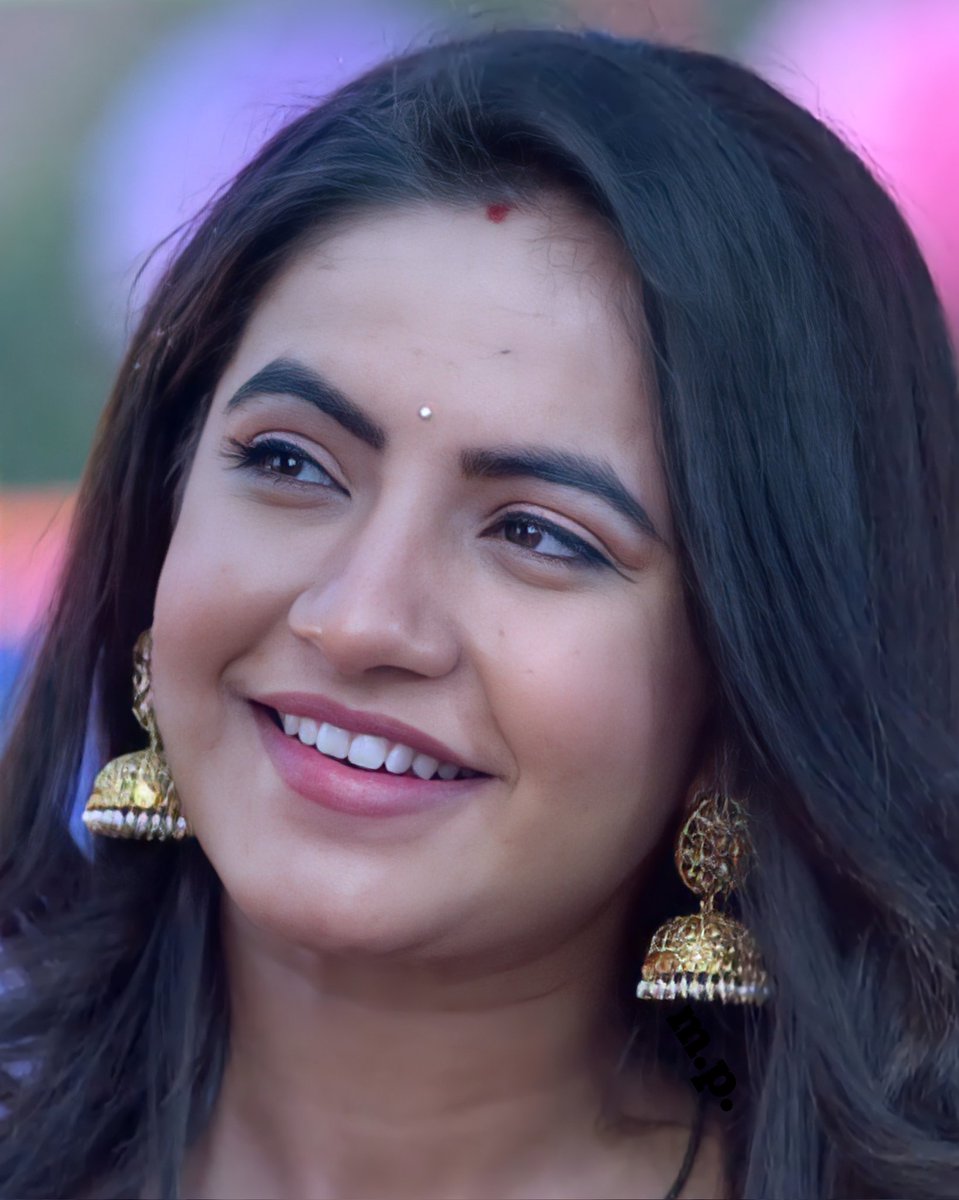 Chakor❤️

#MeeraDeosthale #Chakor 

<a href="/meera1611/">Meera Deosthale</a>