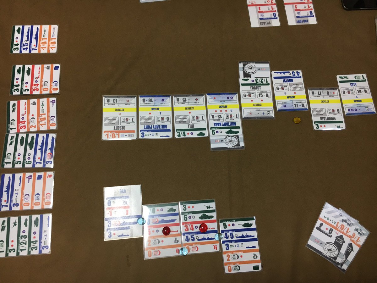 _shu1_'s tweet photo. 【SUPPLY LINE 拡張 2人】

夕方に新作「SUPPLY LINE EXPANTION」
前線カードを11枚入替で拡張対応＆難度上昇(爆発💥増とか)

ルールは基本を踏襲していてすぐ遊べる

海軍中心の我々には攻め易くなった感もあるが、要素の追加でより面白くなる〜
コスパから必須拡張

#サプライライン
#SUPPLYLINE https://t.co/0PWJAvOQz5