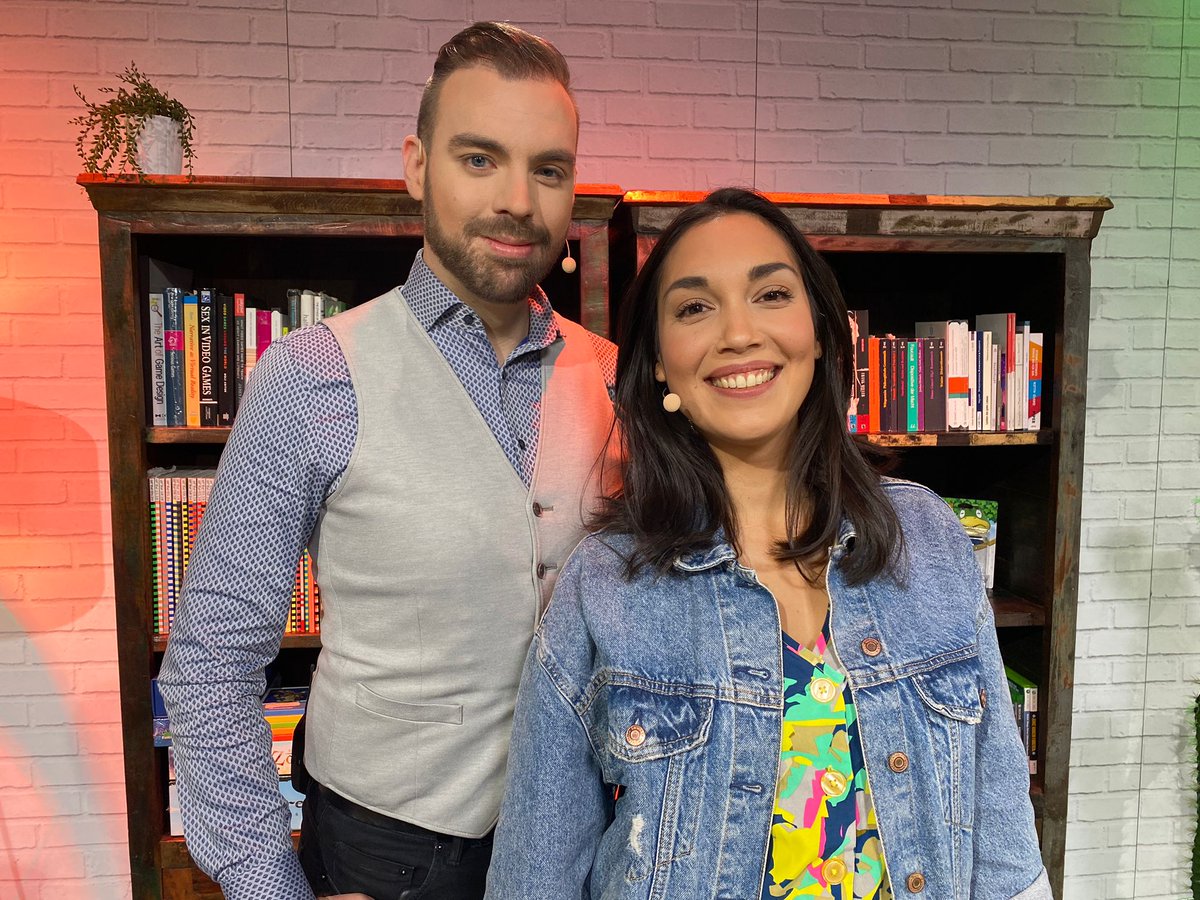 Mori09TV's tweet photo. Wer ist schon wach und hat Bock mit uns zu frühstücken und später auch zu zocken? Mit dabei @steffilanger und @annajamfm von @radiojamfm sowie @gamesweekberlin
https://t.co/SWJMSFxxYb
#Werbung https://t.co/y3kQ4yY3MY
