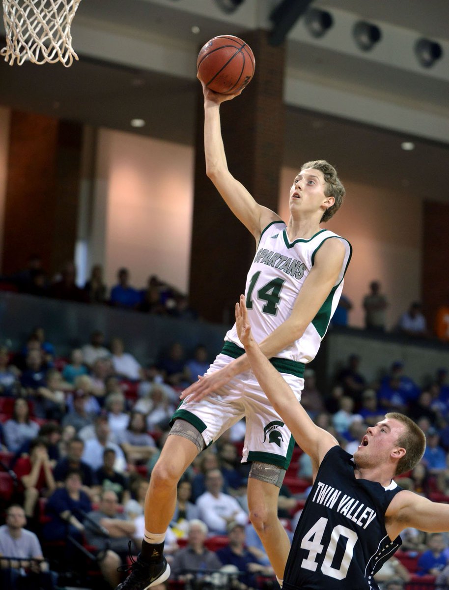 Hayes_BHCSports's tweet photo. Luke Lawson (Eastside) and UNC Asheville will play at the Dean Smith Center today against the North Carolina Tar Heels at 7 p.m. Lawson is averaging 8.0 points, 3.3 rebounds, 1.3 blocks for the Bulldogs. #LocalsInCollege  @pdamron23 @ReedHayes14 @CoachMMorrell https://t.co/QOSGsyz3IJ