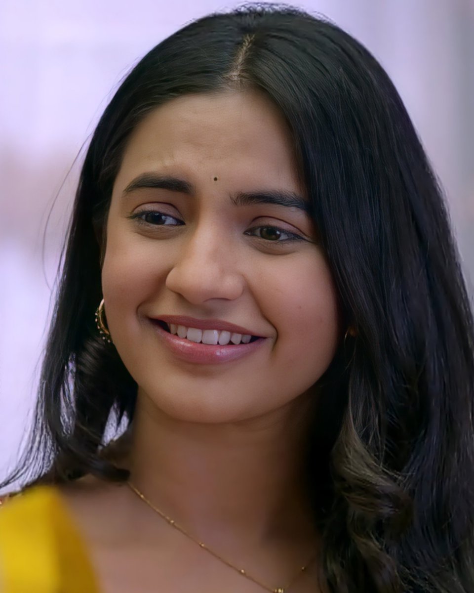 Vidya❤️

#MeeraDeosthale #Vidya 

<a href="/meera1611/">Meera Deosthale</a>