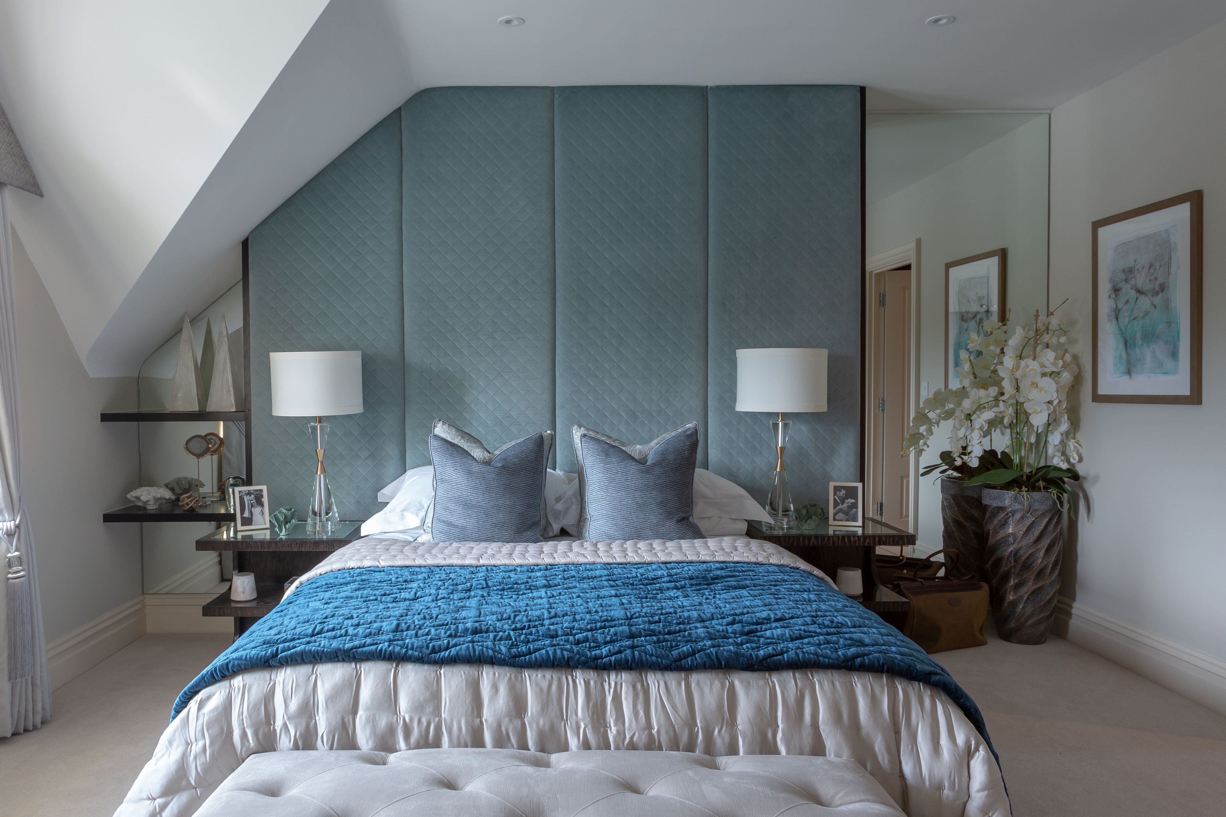 Duck on sale egg headboard