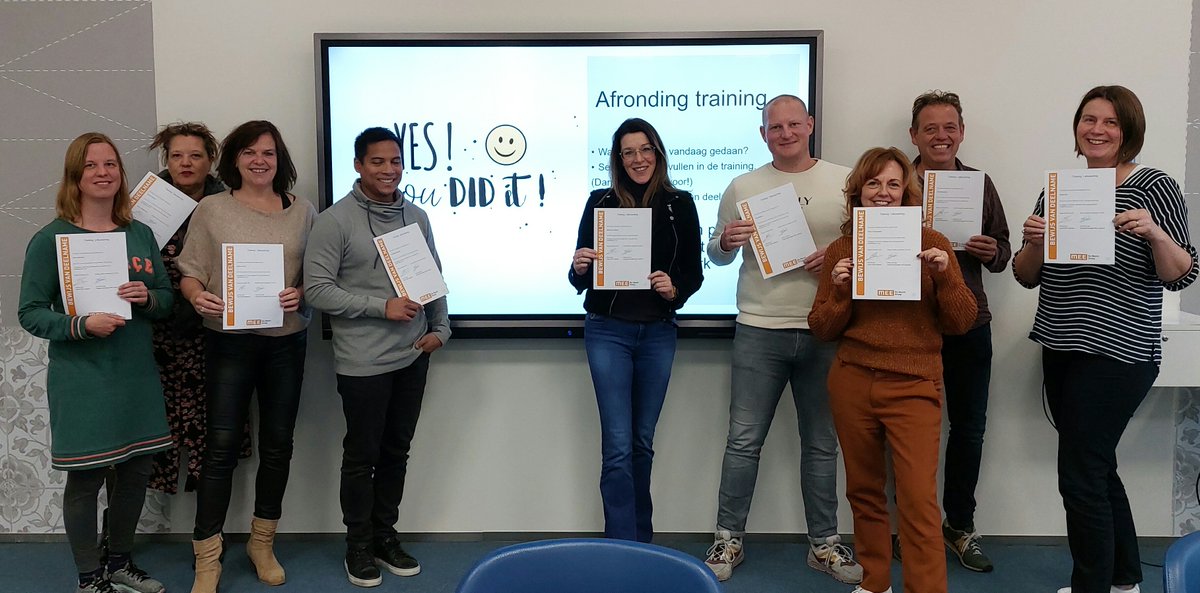 diamant_groep's tweet image. In samenwerking met Mee academie &amp;amp; Fontys Hogeschool hebben onze collega’s van de Begeleidings- en Bemiddelingsorganisatie de pilot training lifecoaching afgerond. Met de opgedane kennis zetten we weer een stap in professionalisering en verdere uitbreiding van ons dienstenaanbod!