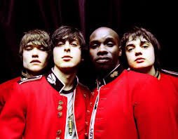 JackMcInnes1's tweet photo. Time to see the best band in the world again today, kick oan https://t.co/pymdWsqDHt