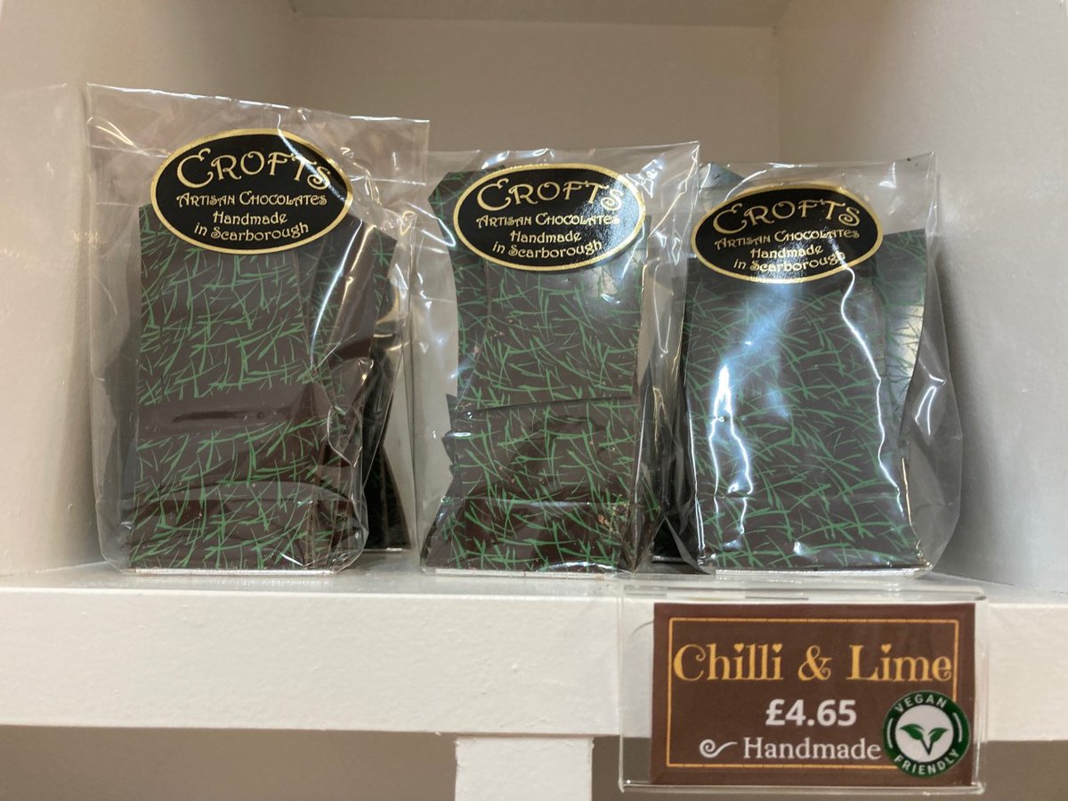 CroftsChocolate's tweet photo. Good morning from Crofts! If your festive shopping is now underway, we've got treats for you 😊 Vegan, gluten free, sugar free and more 😊 We've also got our Advent Calendars in stock once more 🥰 We look forward to seeing you soon 🥰 https://t.co/XoKGjqNJ4T