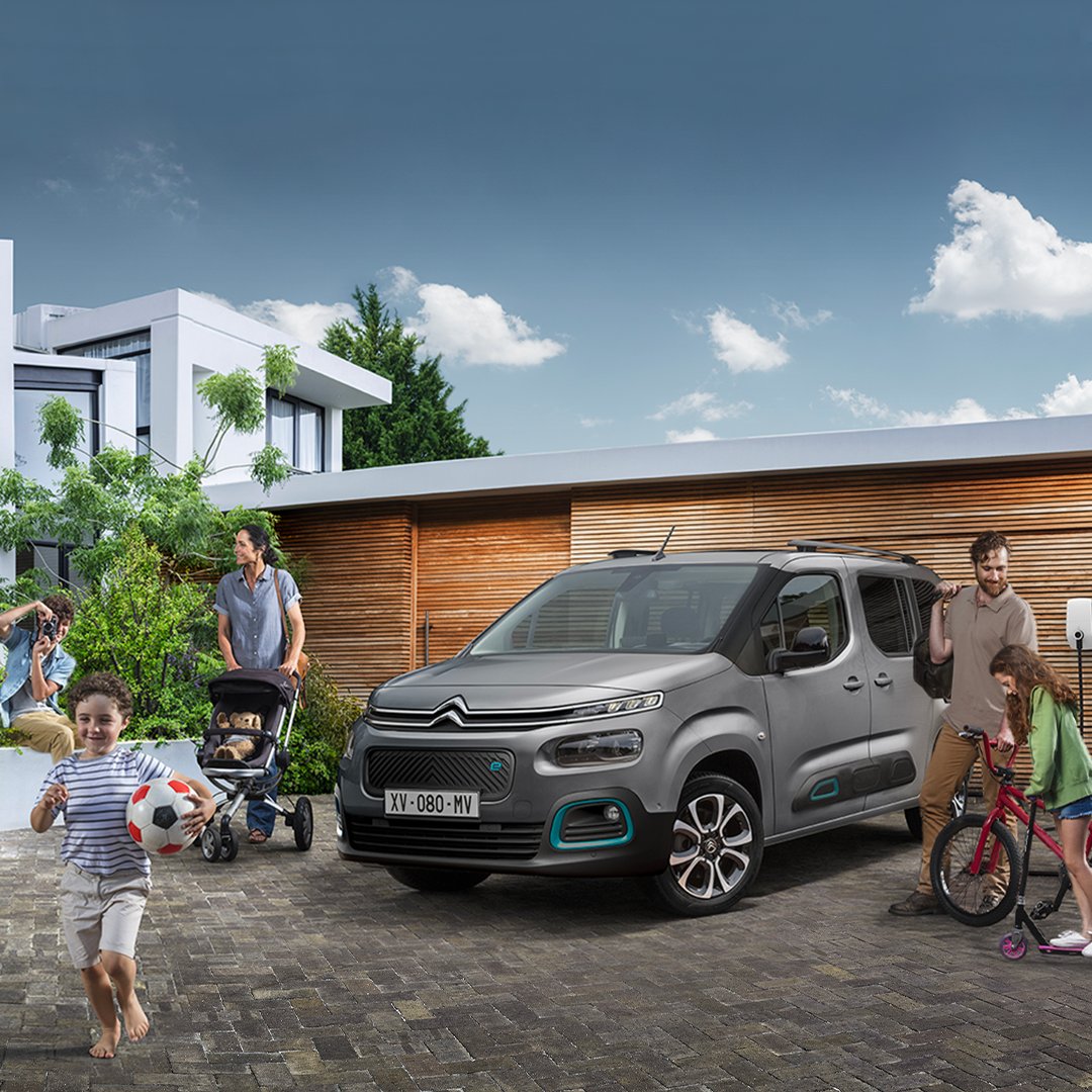 citova_riveira's tweet photo. #FelizMartes. Si hay días en los que tu vida se parece a la de un entrenador, entonces el #CitroënËBerlingo eléctrico está hecho para para ti. 

Ven a descubrirlo. Te esperamos.

#Citroën #Citova #Riveira #SantaEugenia #Barbanza #Galicia https://t.co/NRVsq850IV